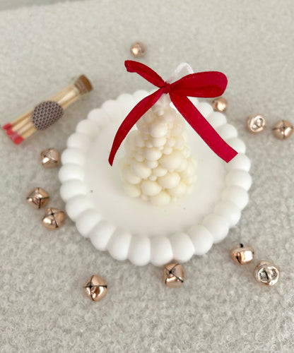 Weihnachtsbaum Kerze mit Kugeln