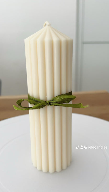 Geriffelte Stumpenkerze creme | Säulenkerze | Adventskranz Kerze | Weihnachtskerze 100 % natürliches Rapswachs