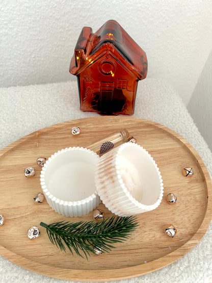 Gestreifte Geriffelte Schale aus Raysin / Windlicht / Schale / Dekoration